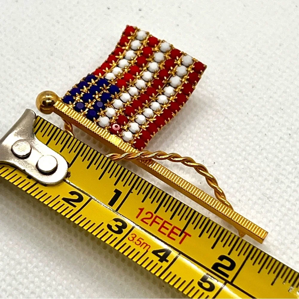 American Flag USA Pin Brooch Red‎ Blue White Rhinestone Gold Patriotic Statement